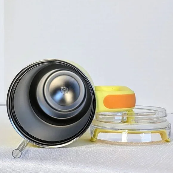 ๐ Stanley Quencher 40oz Sunshine Yellow Tumbler w/ Lemon Accessories & Box NWT - Picture 5 of 7